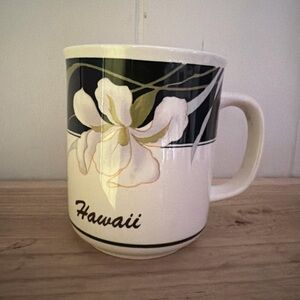 Hawaii Floral Mug - Cream and Black